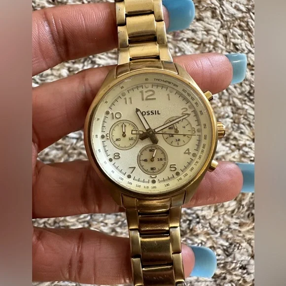 Fossil Gold Toned Watch - Picture 5 of 13